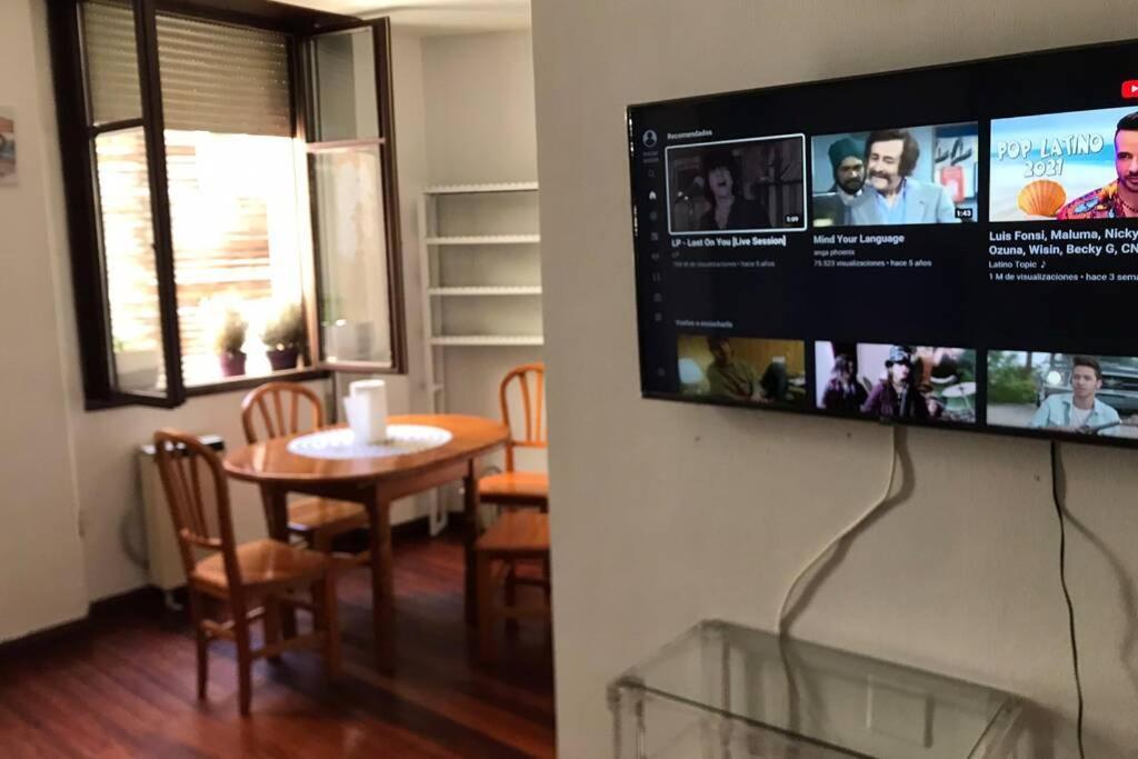 Apartamento En Pleno Centro Catedral 1D Oviedo Ngoại thất bức ảnh