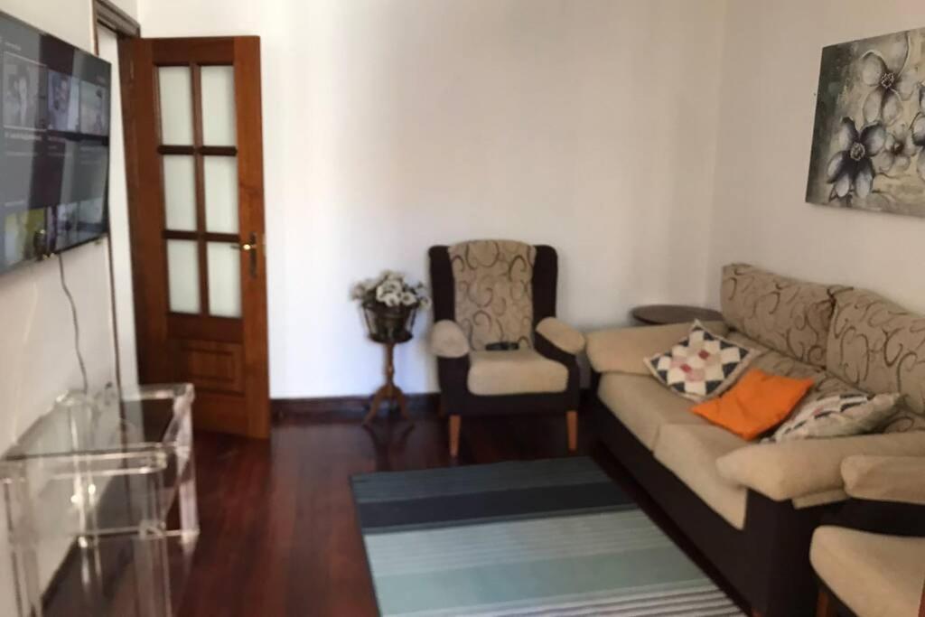 Apartamento En Pleno Centro Catedral 1D Oviedo Ngoại thất bức ảnh
