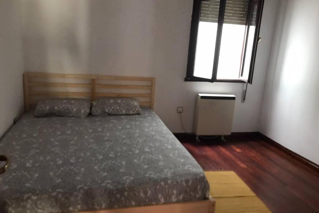 Apartamento En Pleno Centro Catedral 1D Oviedo Ngoại thất bức ảnh
