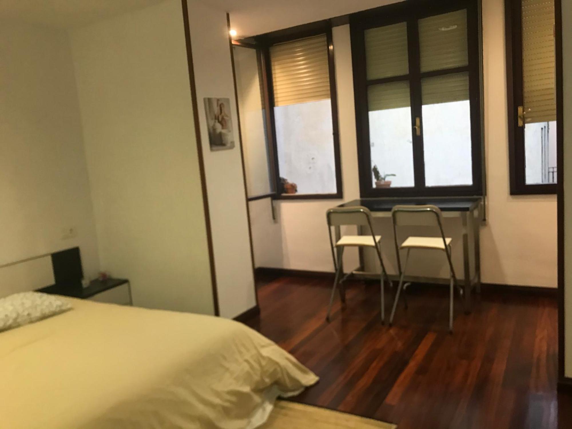Apartamento En Pleno Centro Catedral 1D Oviedo Ngoại thất bức ảnh